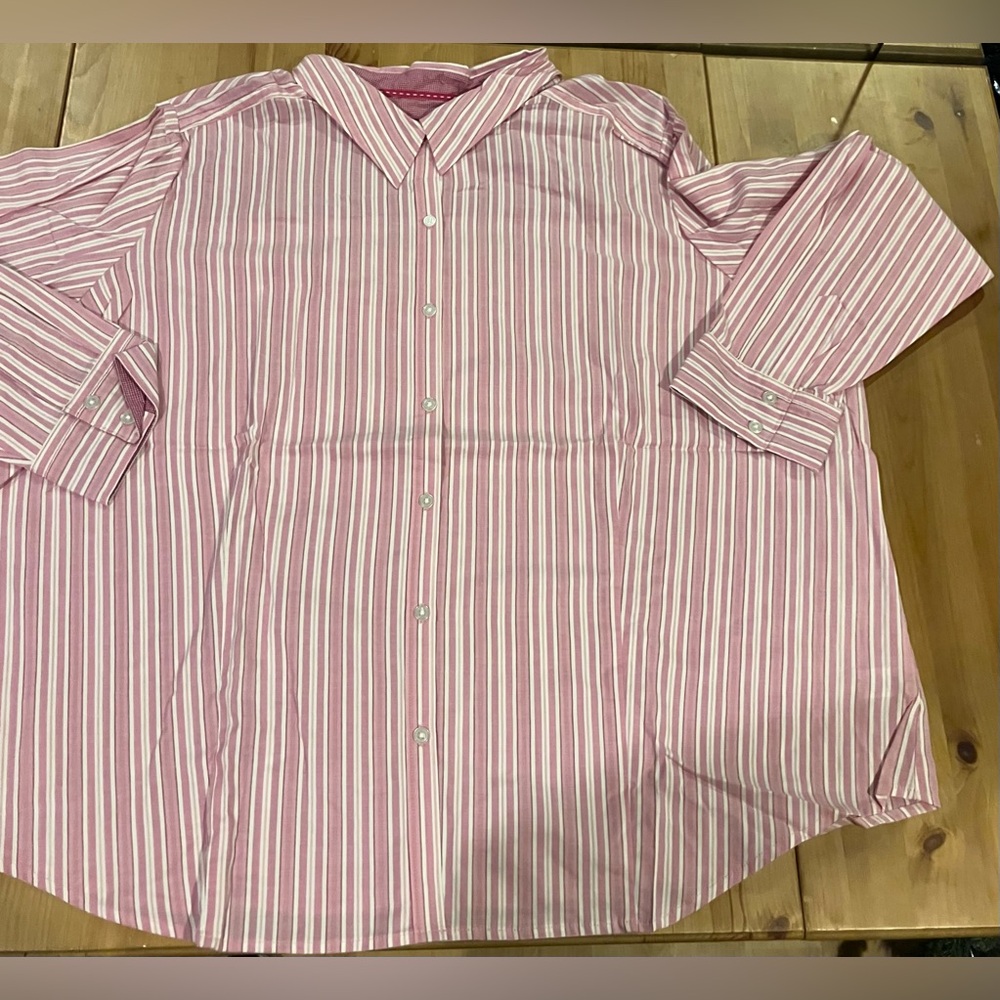 NWT D & Co Essentials Women’s Pink Stripe Button Down Shirt Size 3X 97% Cotton